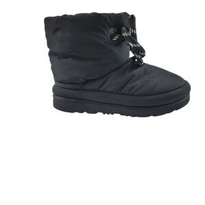 Ugg Classic Maxi Short Boots Wool Blend Puffer